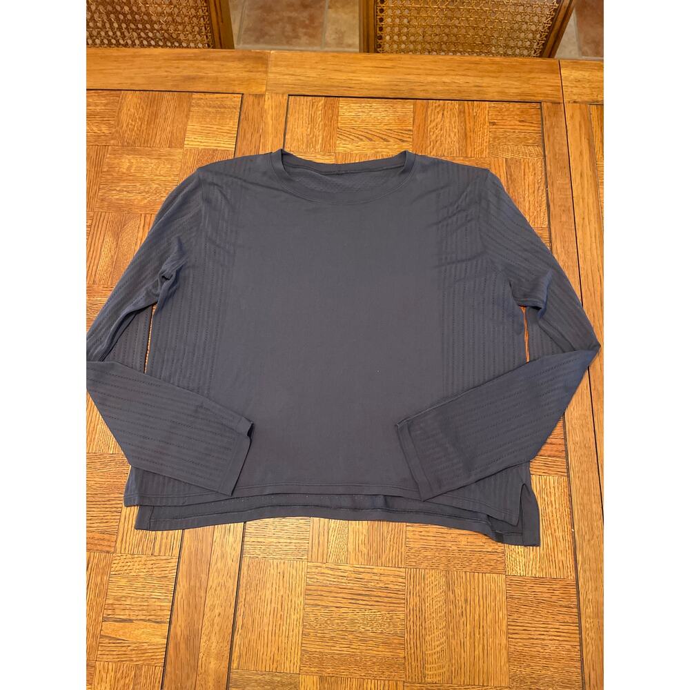 Lululemon long sleeve pullover